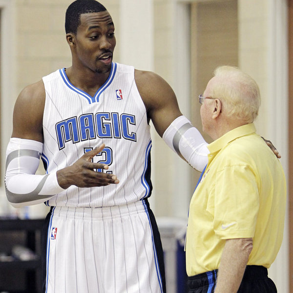 卫报：曼苏尔和芬威集团的第三大股东曾成立一家联合投资公司（卫报报道：曼苏尔与芬威集团第三大股东曾组建联合投资公司）