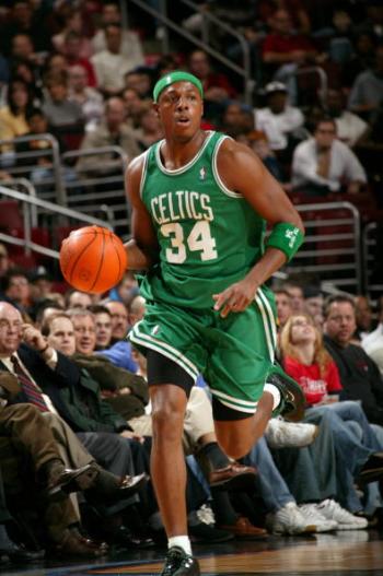 意甲：米兰客场2-1战胜罗马（意甲：米兰客场2-1力克罗马）