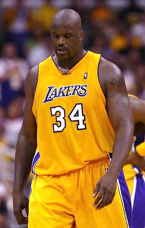 本赛季沃尔什首发时凯尔特人9胜2负，近两场投篮15中14（沃尔什本季首发时绿军9胜2负，近两战投篮15中14）