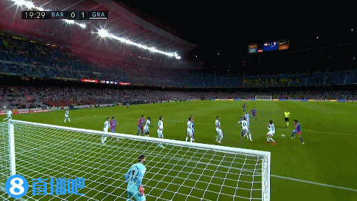 图片报：曼联、曼城&阿森纳在关注法兰克福后卫纳撒尼尔-布朗