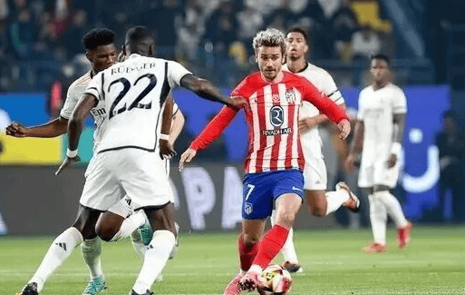 记者：皇马无法在1月激活帕斯的回购条款，且尚未考虑让其回归